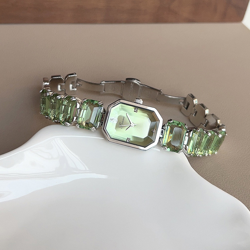 UTHAI ساعات نسائية للبنات ساعة - مراجعة Luxury Watch White وسعره