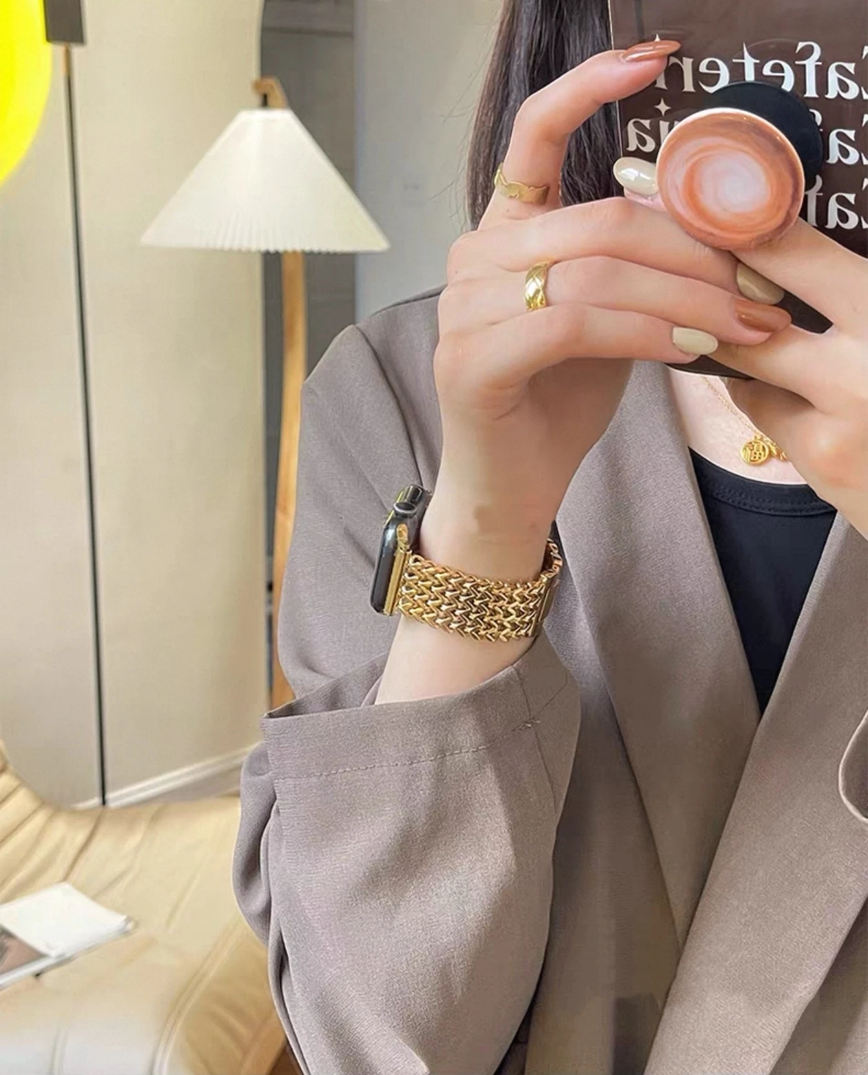 حزام فاخر رائع لساعة أبل من ال - مراجعة Luxury Watch Nice وسعره