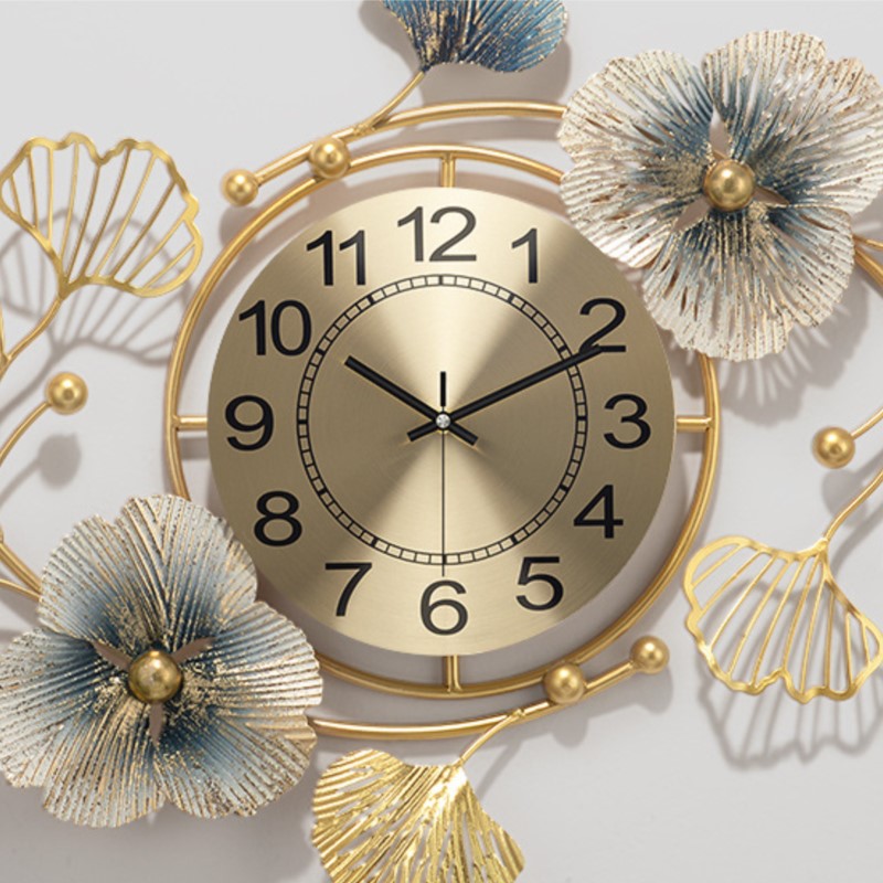 ساعة حائط كبيرة بتصميم عصري مع - مراجعة Luxury Watch Europe وسعره