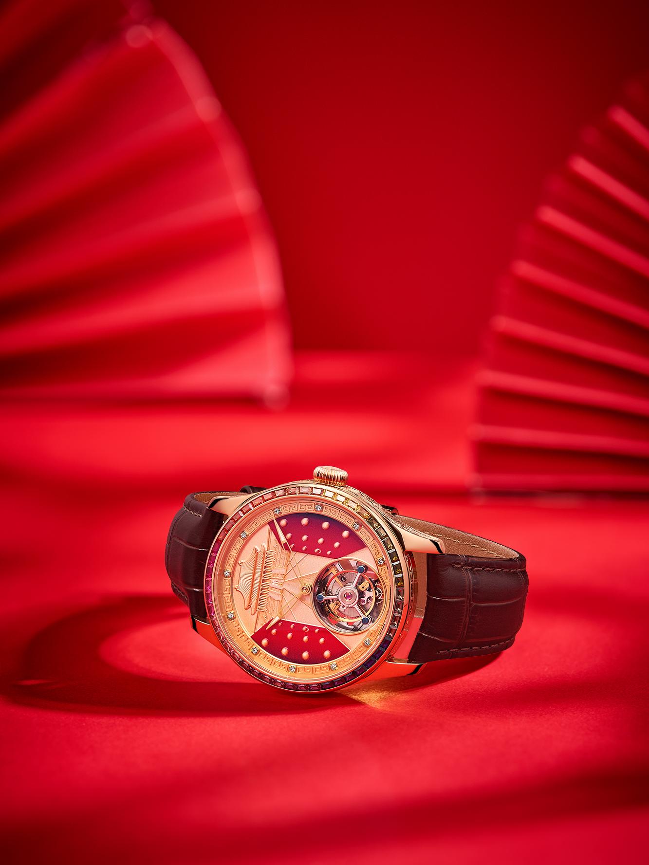 ساعة رجالية بحركة ميكانيكية أو - مراجعة Luxury Watch Diamond وسعره