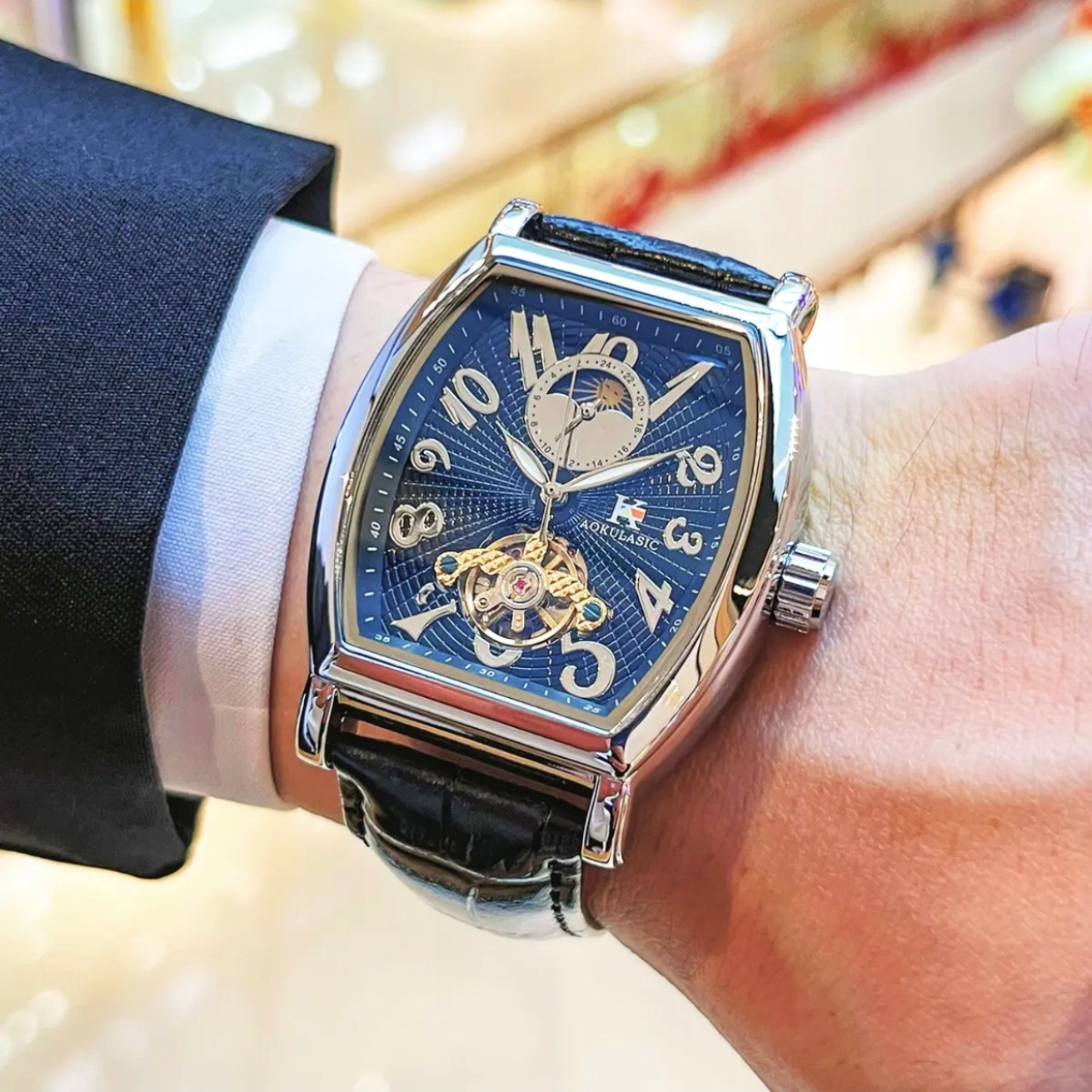 ساعة رجالية ميكانيكية فاخرة عل - مراجعة Luxury Watch Europe وسعره