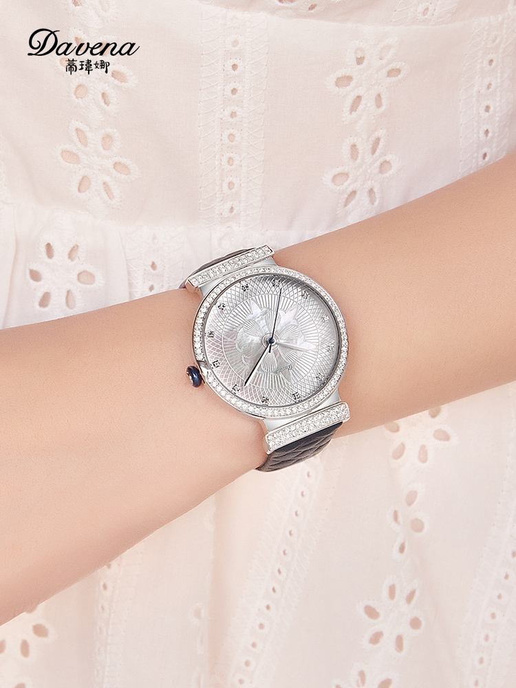تخفيضات! ساعة دافينا كريستال م - مراجعة Luxury Watch Discount وسعره