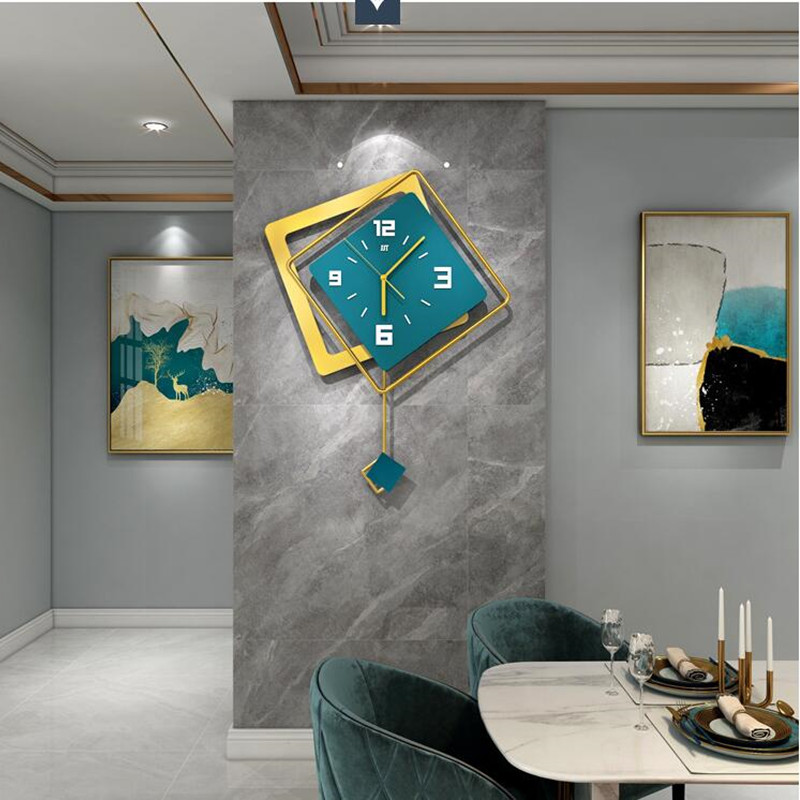 ساعة حائط مربعة ثلاثية الأبعاد - مراجعة Luxury Watch Europe وسعره