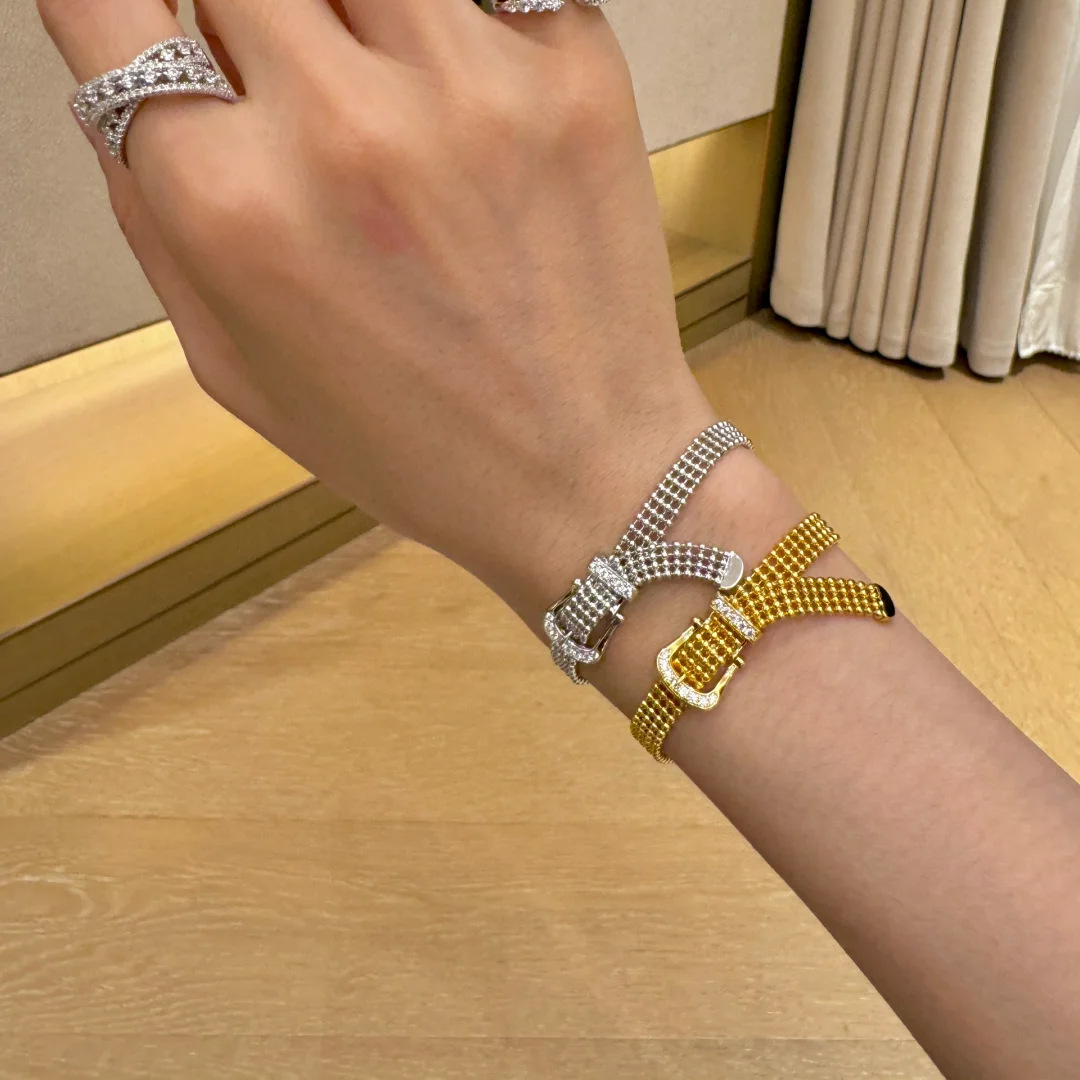 مجوهرات إيطالية عتيقة ميلانو ت - مراجعة Luxury Watch Nice وسعره