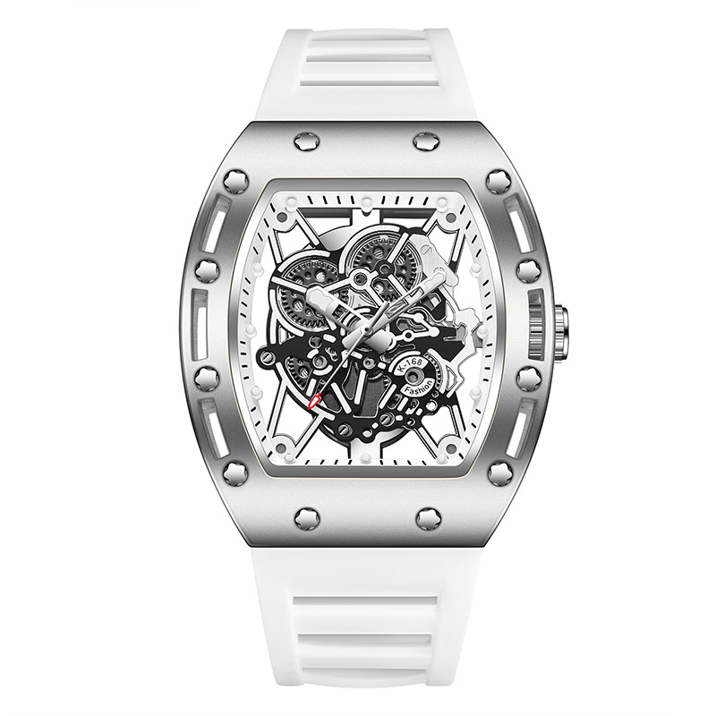 سوار يد كوارتز فاخر على شكل بر - مراجعة Luxury Watch Nice وسعره