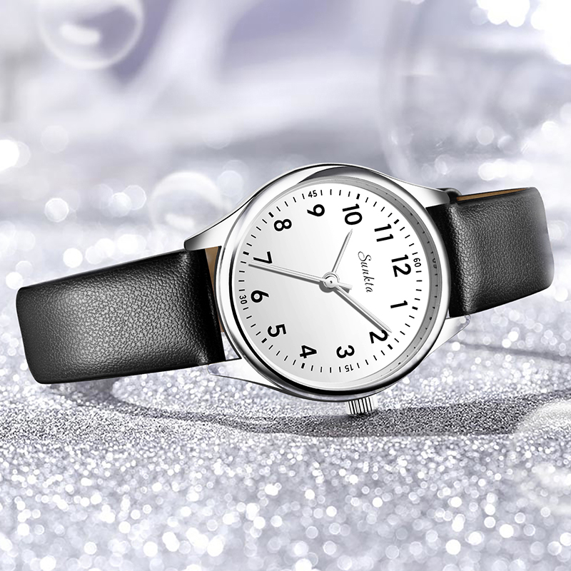 ساعة كوارتز للسيدات بتصميم بسي - مراجعة Luxury Watch White وسعره