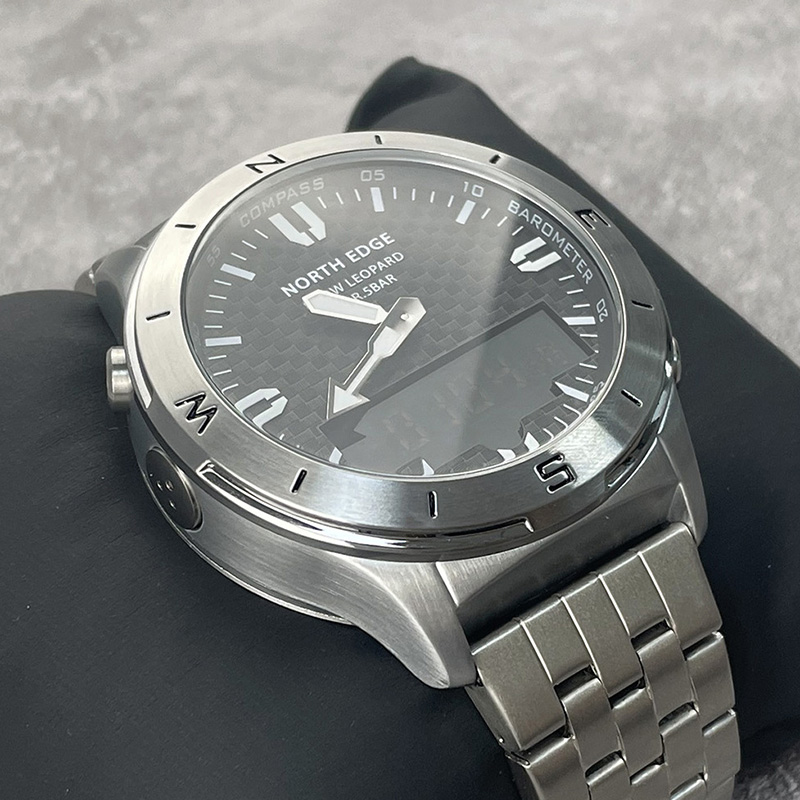 ساعات رياضية رقمية للرجال من ن - مراجعة Compass Watch Luxury وسعره