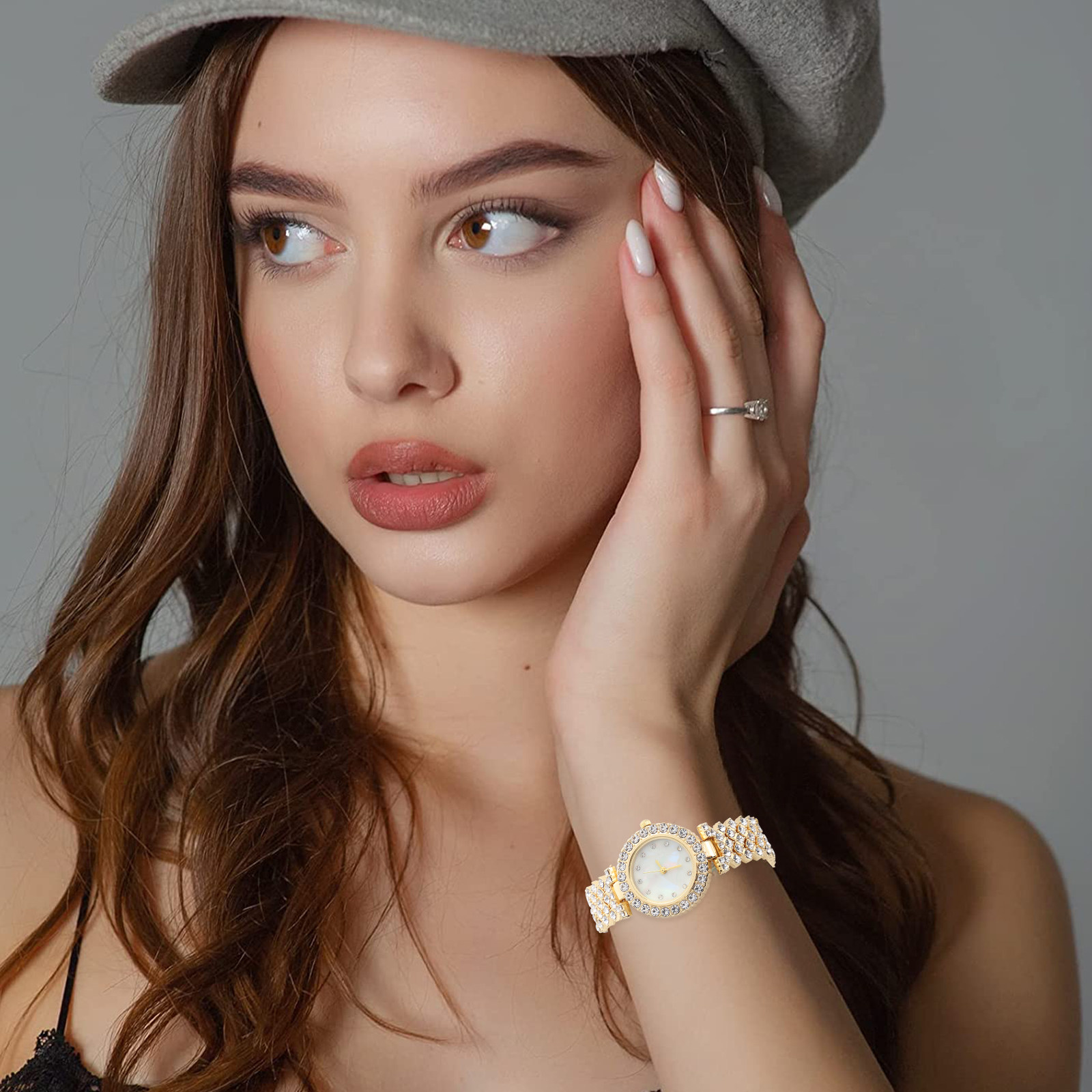 ساعة يد نسائية أنيقة مرصعة بال - مراجعة Luxury Watch White وسعره